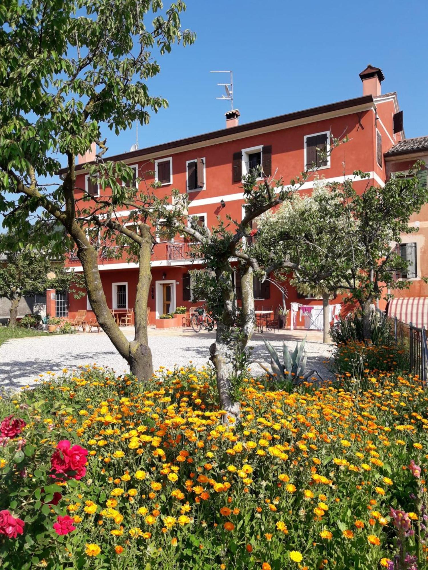 B&B Casa Del Conte Soligo Buitenkant foto